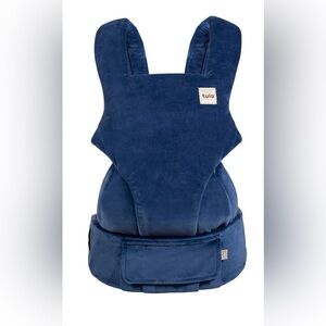 Tula Explore Sapphire Velour Carrier Like New